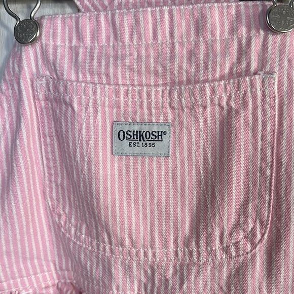 OshKosh B'gosh Pink Overalls for Casual Comfort - Picture 4 of 9